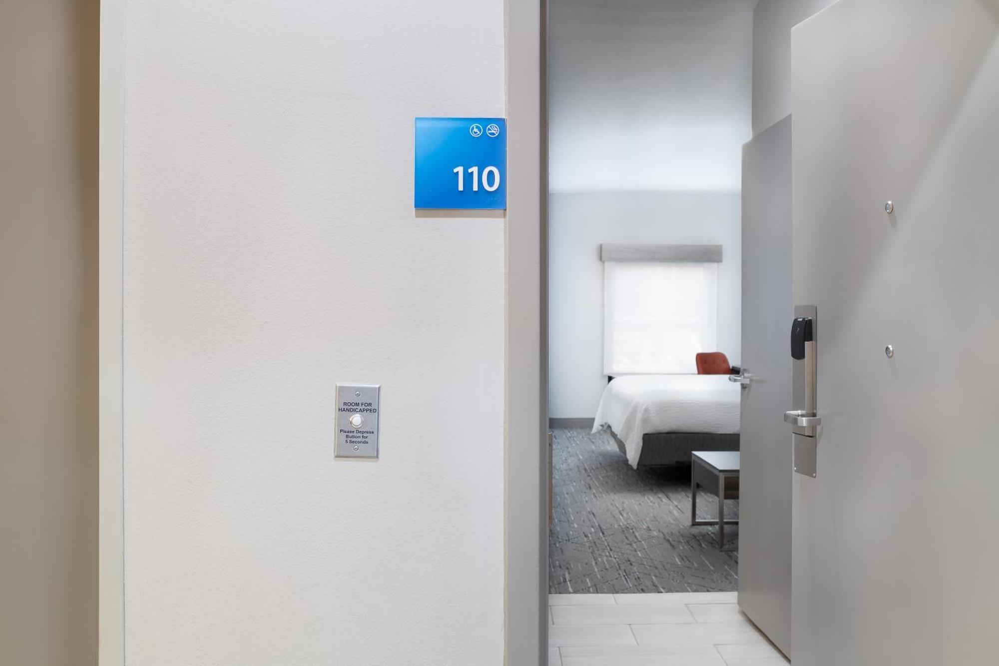Holiday Inn Express Atlanta West - Theme Park Area By Ihg Lithia Springs Exteriér fotografie